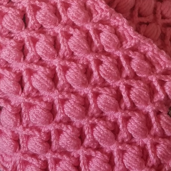 Scarf, Cowl - Picture 3 of 4